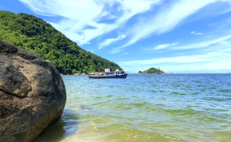 Como chegar à Praia do Sangava desde Santos?
