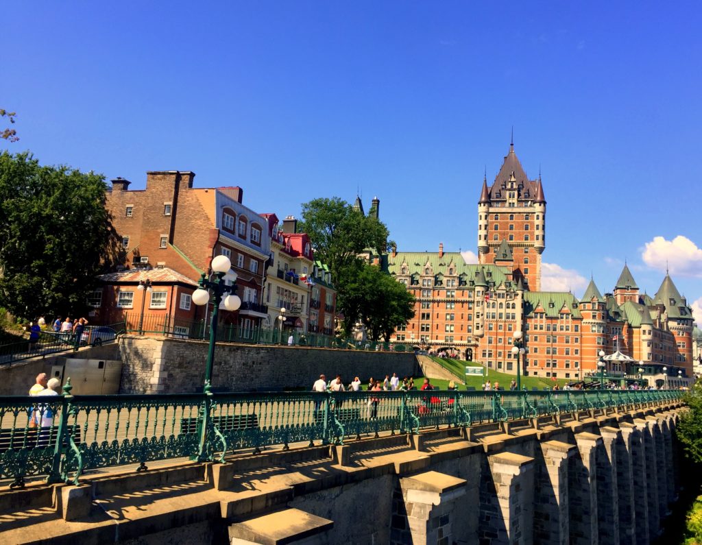 O que fazer em Quebec e em quantos dias? Não Pira, Desopila