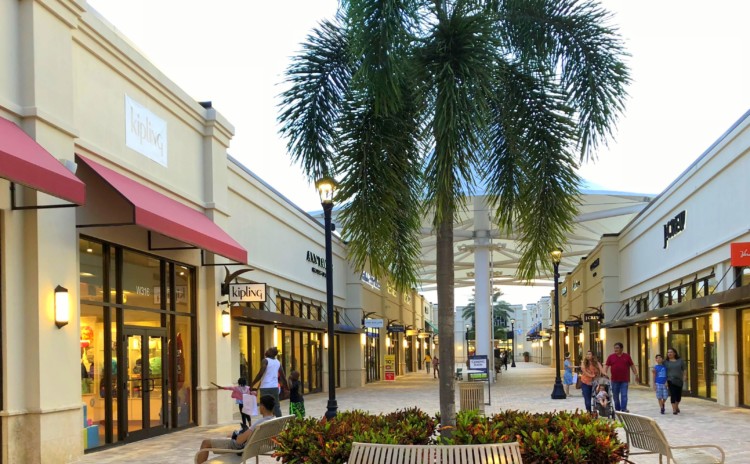 Compras no Palm Beach Outlets – tranquilo e sem muitos brasileiros!