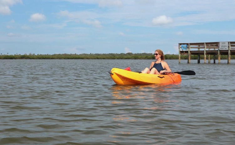 Andar de caiaque em New Smyrna Beach