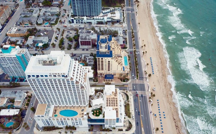 Hotel em Fort Lauderdale Beach? O Conrad é puro luxo e conforto!