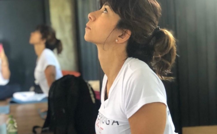 Superioga: asanas fáceis e com muitos benefícios