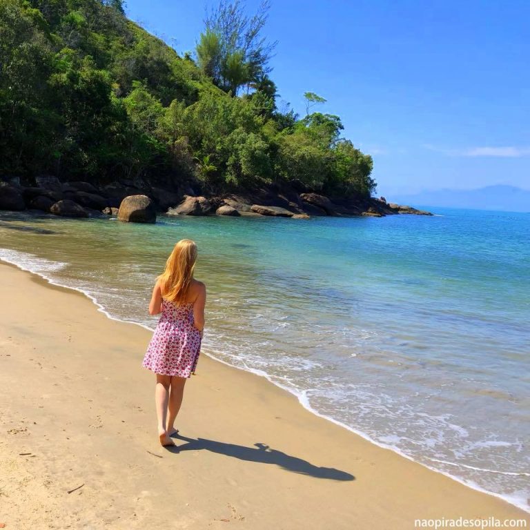 mala de viagem para a praia